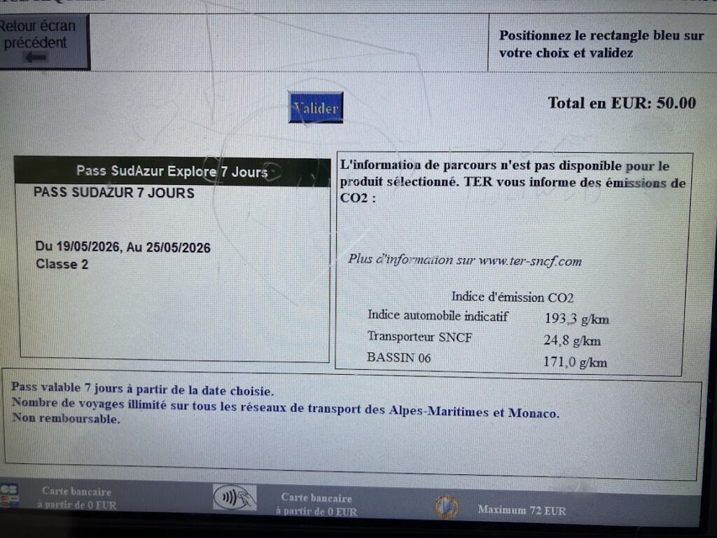French real estate listing displaying the mandatory DPE (Diagnostic de Performance Énergétique), France's energy performance certificate.
scaled A (best) to G (worst). This property scores a C, with the two numbers shown being 149 (energy consumption, in kWh/m²/year) and greenhouse gas emissions ratingat 17 kg CO2/m²/year.